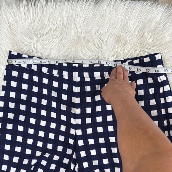 Banana Republic Blue and White Gingham Bermuda Shorts - Picture 2 of 7